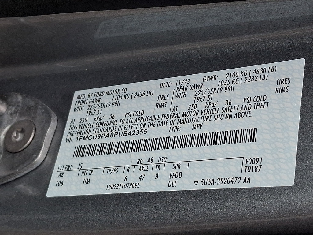 Used 2023 Ford Escape ST-Line Elite AWD/4WD image 27