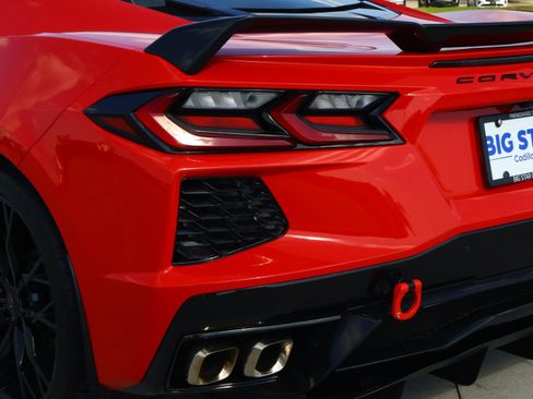 Used 2023 Chevrolet Corvette Stingray Premium Cpe w/ Z51 Performance Package RWD image 10