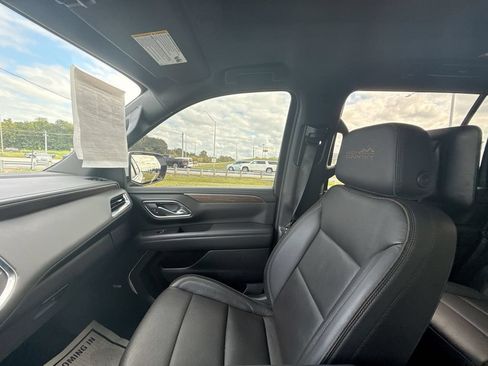 Used 2024 Chevrolet Tahoe High Country AWD/4WD image 34