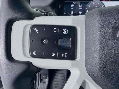 Used 2025 Land Rover Defender 110 S AWD/4WD image 11