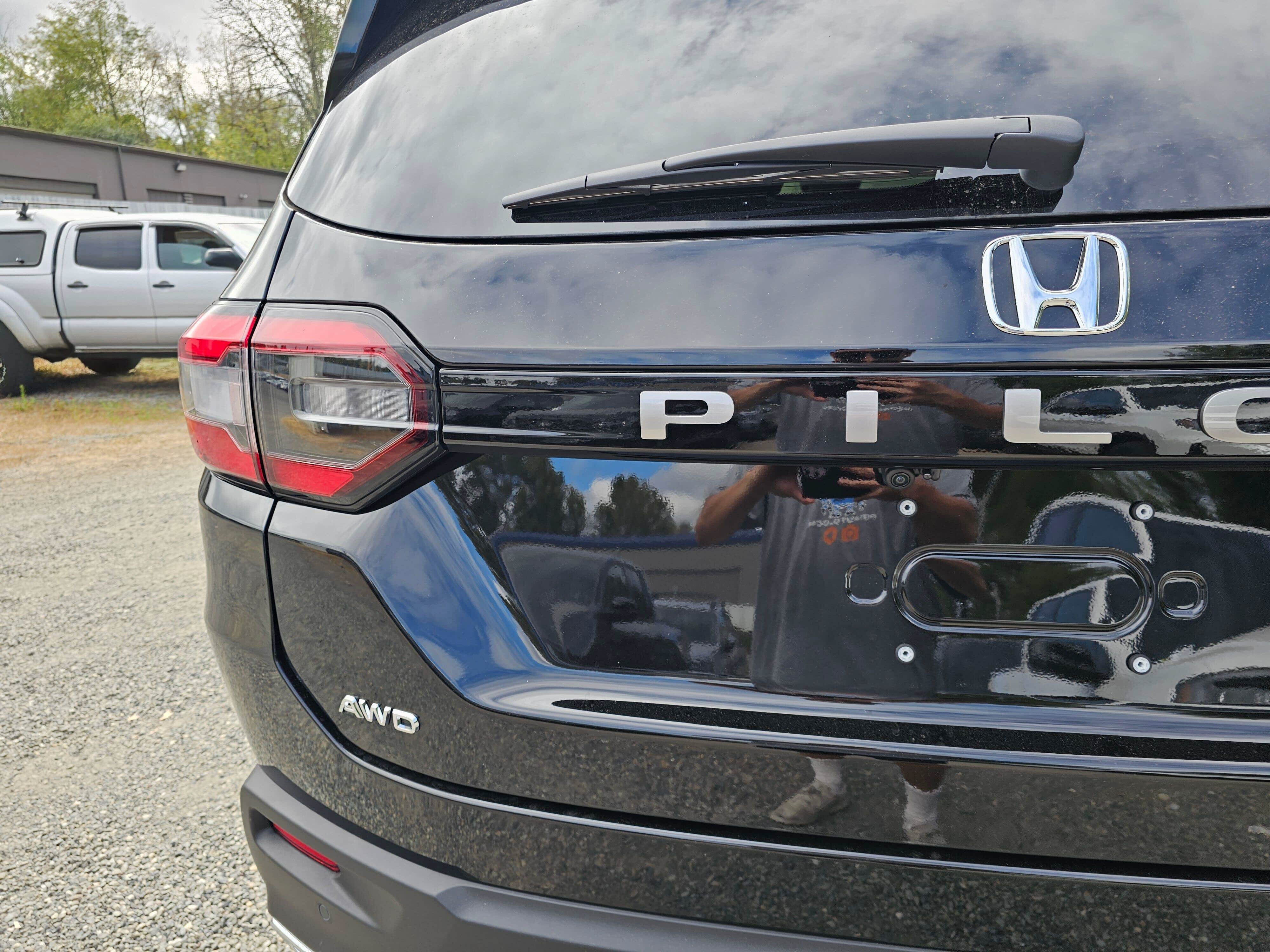New 2026 Honda Pilot Elite image 16