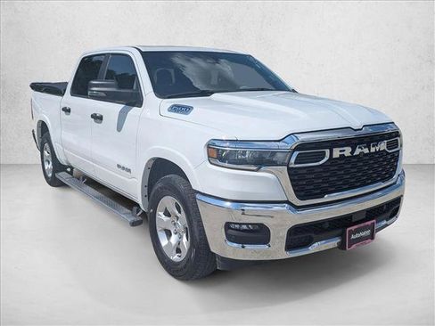 Used 2025 RAM 1500 Lone Star RWD image 3