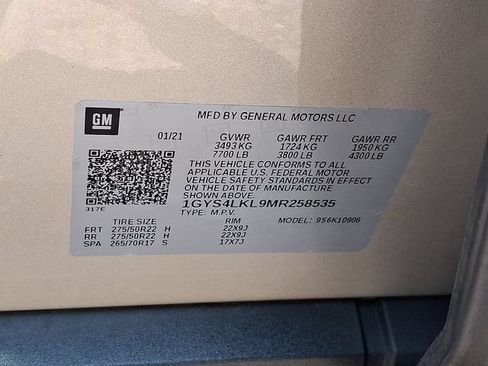 Used 2021 Cadillac Escalade ESV Premium Luxury w/ Driver Assist Tech Package AWD/4WD image 31
