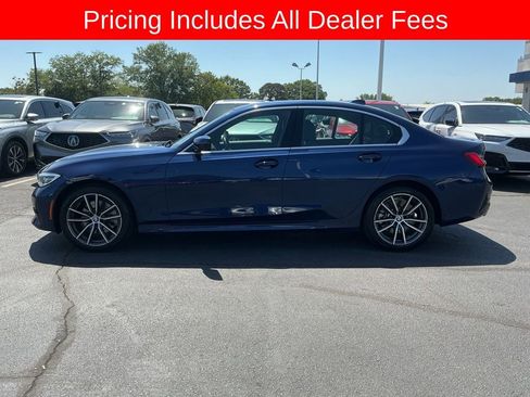 Used 2020 BMW 330i xDrive Sedan w/ Convenience Package AWD/4WD image 2
