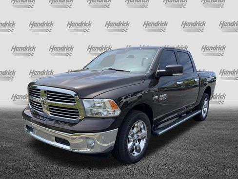 Used 2017 RAM 1500 Big Horn AWD/4WD image 5