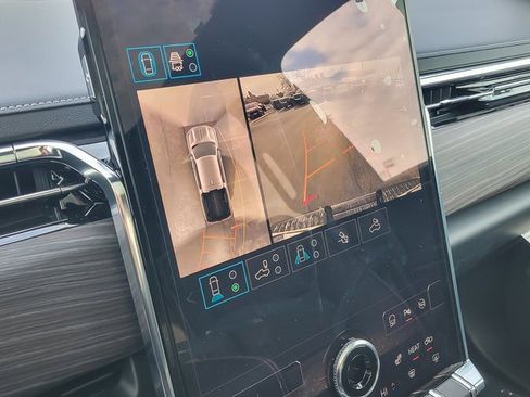 New 2025 GMC Sierra EV Denali image 15