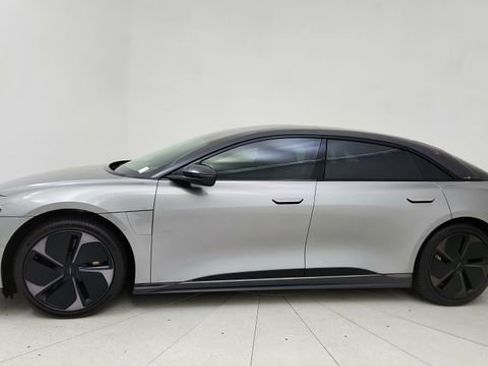 Used 2024 Lucid Air Touring image 3