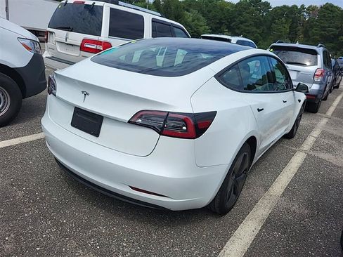 Used 2023 Tesla Model 3 Standard Range RWD image 5