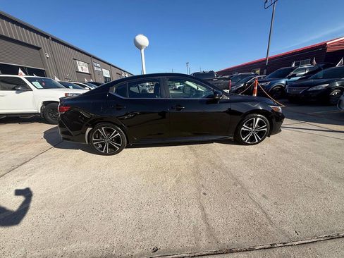 Used 2020 Nissan Sentra SR image 16