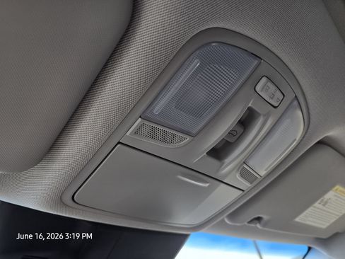 Certified 2022 Hyundai Kona Limited FWD image 32