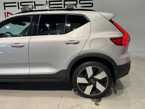 Used 2023 Volvo XC40 Recharge Ultimate AWD/4WD image 4