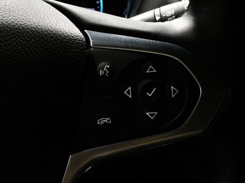 Used 2023 Chevrolet Traverse LT FWD image 30