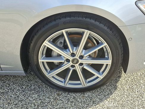 Used 2025 Audi A6 Premium Plus w/ Premium Plus Package image 8