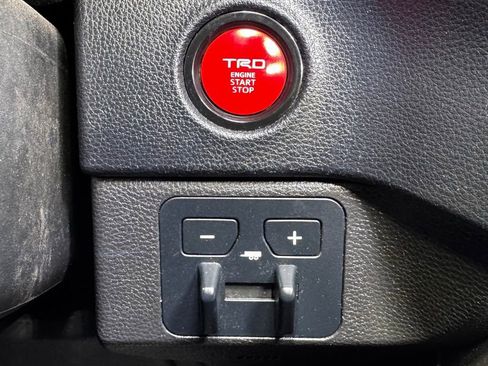 Used 2025 Toyota Tundra SR5 w/ TRD Off-Road Package AWD/4WD image 30