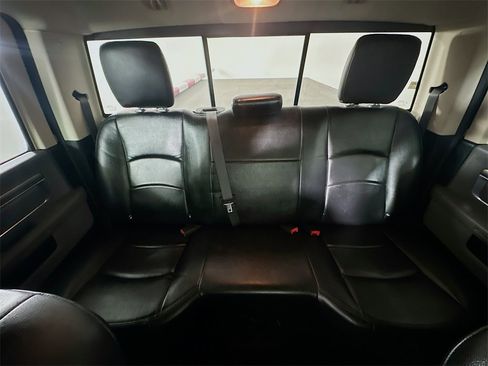 Used 2017 RAM 1500 Classic SLT image 13