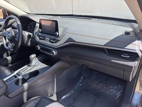 Used 2021 Nissan Altima 2.5 SR AWD/4WD image 13