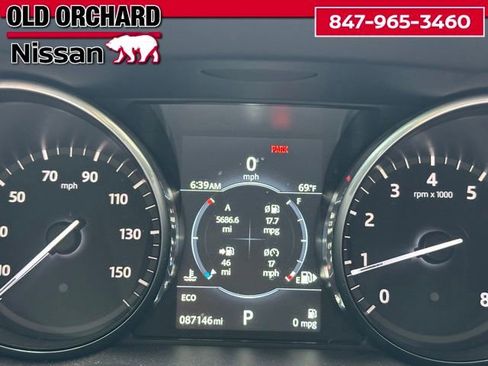 Used 2017 Land Rover Discovery Sport SE AWD/4WD image 21