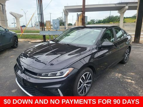 Used 2025 Volkswagen Jetta SE FWD image 1