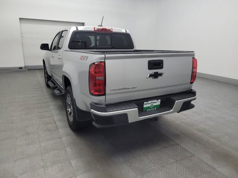 Used 2017 Chevrolet Colorado Z71 AWD/4WD image 5