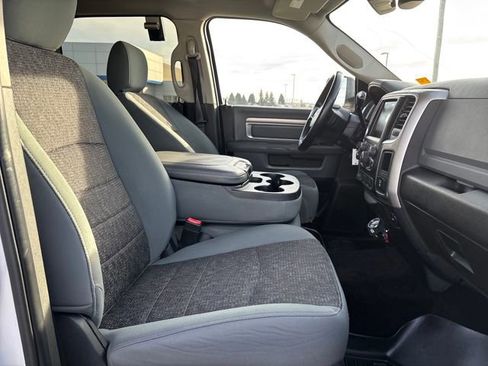 Used 2017 RAM 2500 SLT w/ Comfort Group image 23