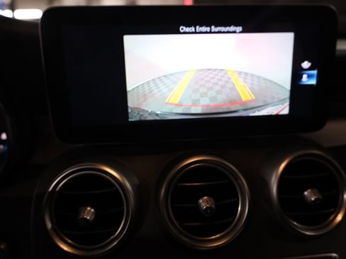 Used 2020 Mercedes-Benz GLC 300 4MATIC image 64