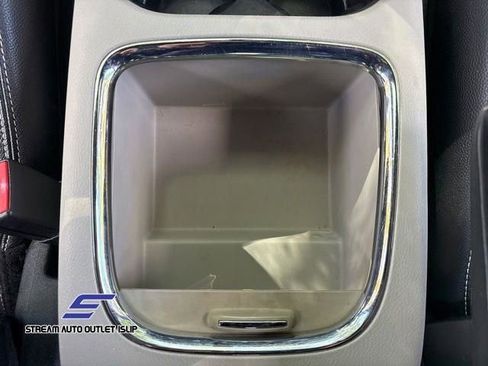 Used 2019 Dodge Grand Caravan SXT image 31