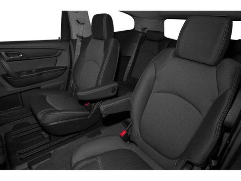 Used 2015 Chevrolet Traverse LT image 26