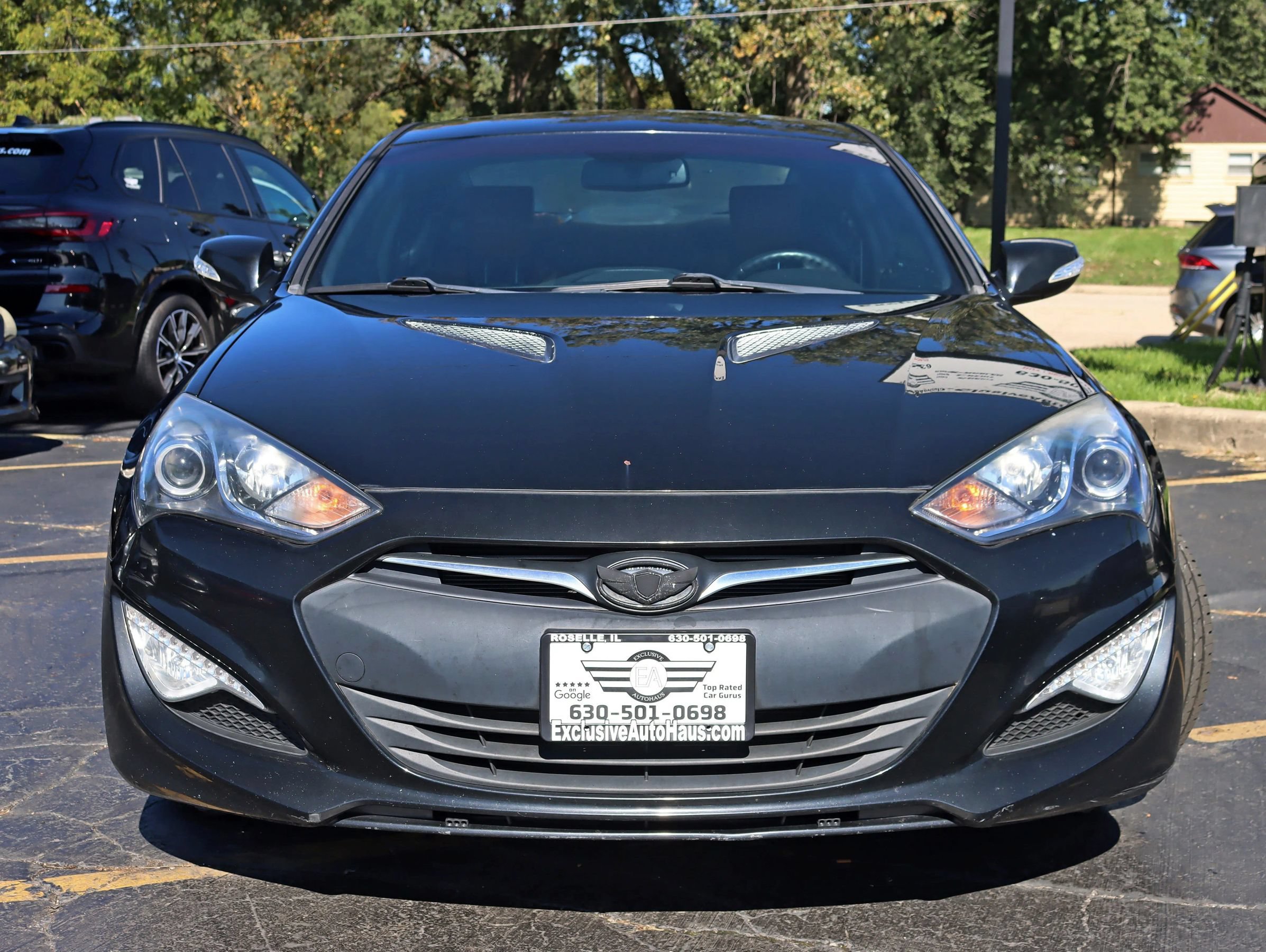 Used 2014 Hyundai Genesis 3.8 RWD image 9