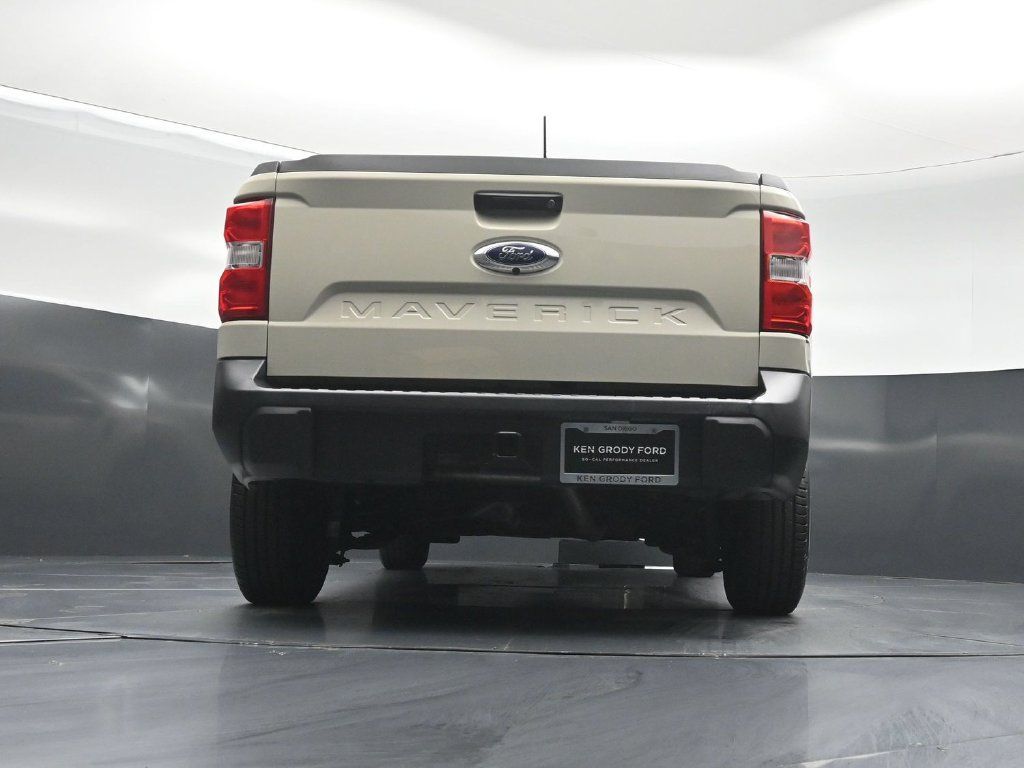 Certified 2024 Ford Maverick XLT w/ XLT Luxury Package FWD image 47