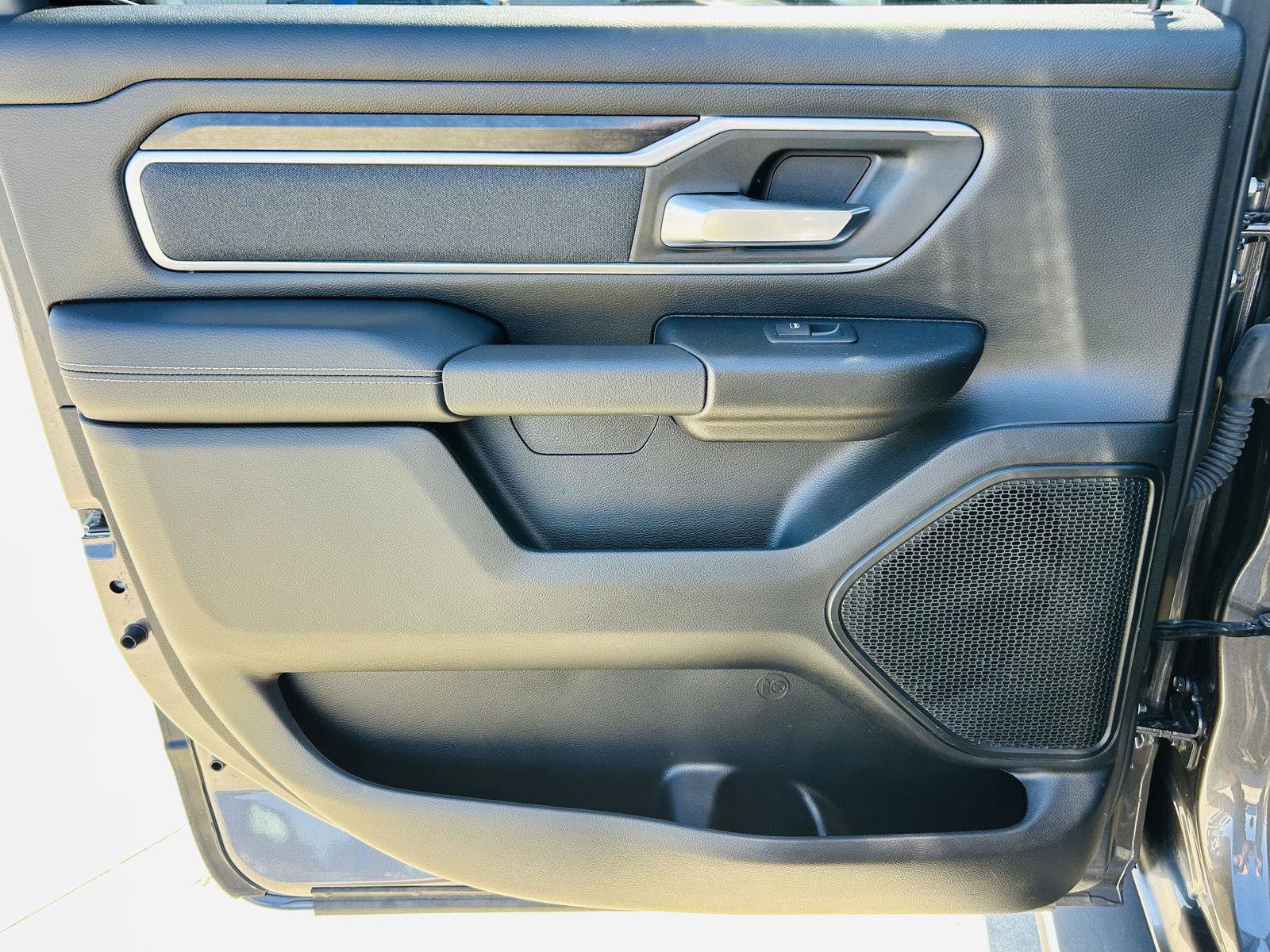 Used 2023 RAM 1500 Big Horn AWD/4WD image 26