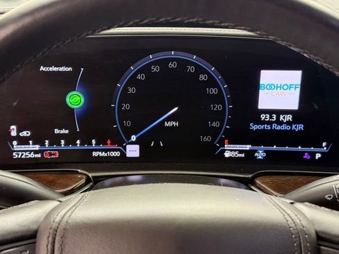 Used 2023 Cadillac Escalade ESV Sport Platinum image 40