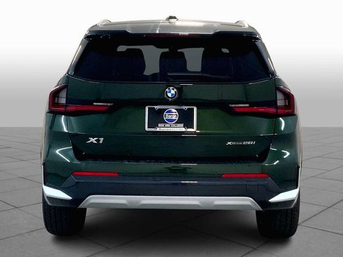 Used 2025 BMW X1 xDrive28i w/ Technology Package AWD/4WD image 4