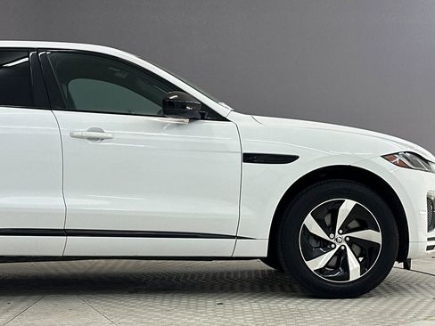 Used 2024 Jaguar F-PACE R-Dynamic S image 35