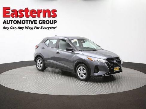 Used 2024 Nissan Kicks S FWD image 49