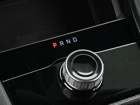 Used 2024 Jeep Grand Cherokee L Laredo w/ Luxury Tech Group I image 25