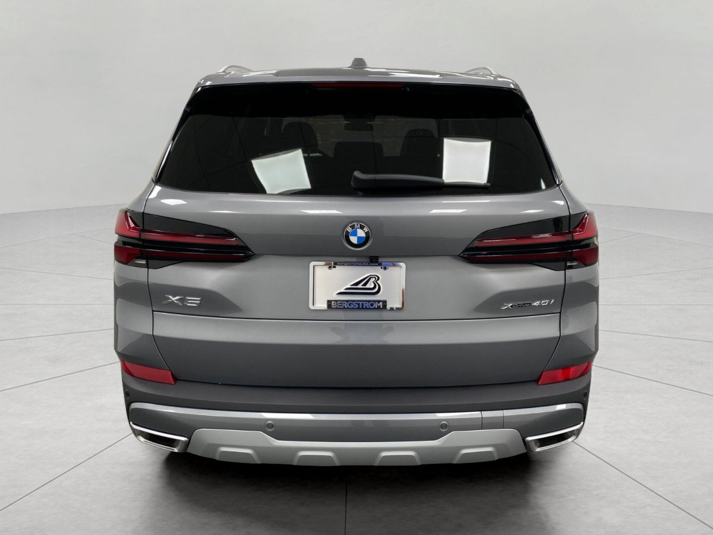 New 2026 BMW X5 xDrive40i w/ Climate Comfort Package AWD/4WD image 4