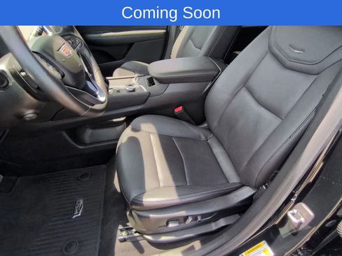 Used 2023 Cadillac XT6 Premium Luxury AWD/4WD image 16