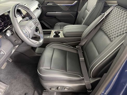 Used 2026 GMC Acadia Denali w/ Super Cruise Package image 7