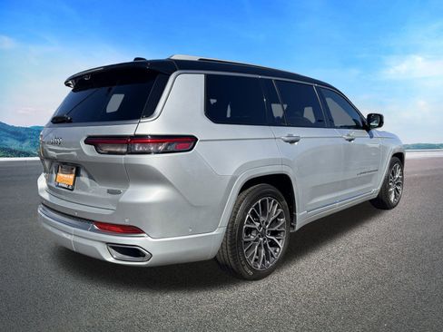 Certified 2021 Jeep Grand Cherokee L Summit image 10