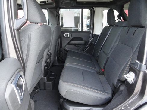 Used 2025 Jeep Wrangler Unlimited Sahara w/ Safety Group image 14