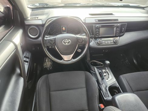 Used 2018 Toyota RAV4 XLE w/ Plus Extra Value Package AWD/4WD image 23