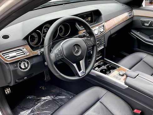 Used 2016 Mercedes-Benz E 350 Sedan image 14