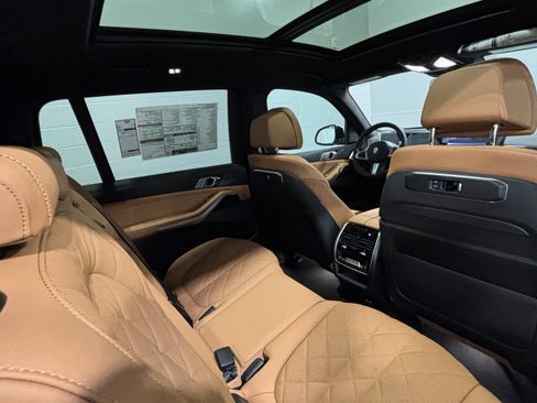 New 2027 BMW X7 xDrive40i w/ Executive Package AWD/4WD image 28