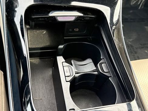 Used 2023 Mercedes-Benz C 300 4MATIC Sedan image 28