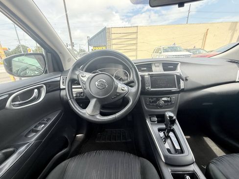 Used 2019 Nissan Sentra SV FWD image 22