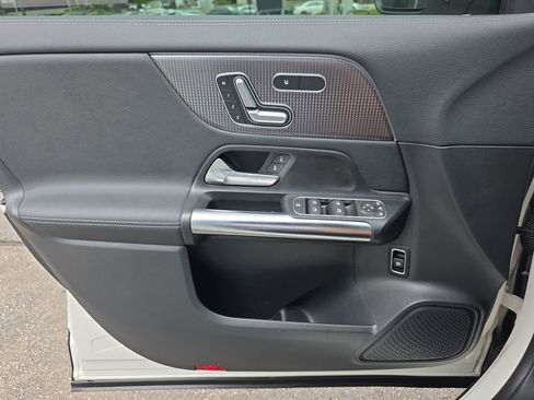 Used 2021 Mercedes-Benz GLA 250 image 19