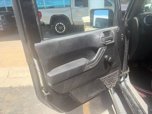 Used 2012 Jeep Wrangler Sport w/ Connectivity Group AWD/4WD image 10
