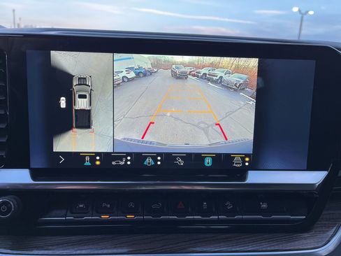 Certified 2022 Chevrolet Silverado 1500 LT Trail Boss w/ LT Trail Boss Premium Package image 34