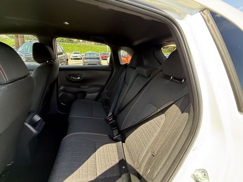 Certified 2023 Honda HR-V Sport image 31