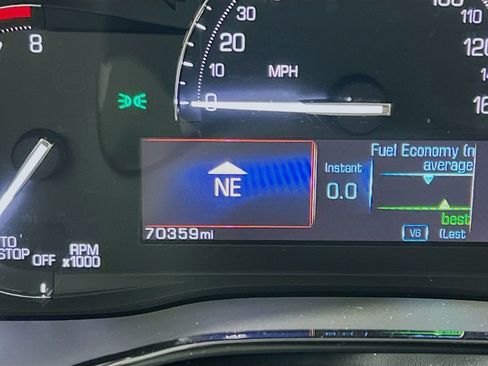 Used 2018 Cadillac XT5 Luxury image 12